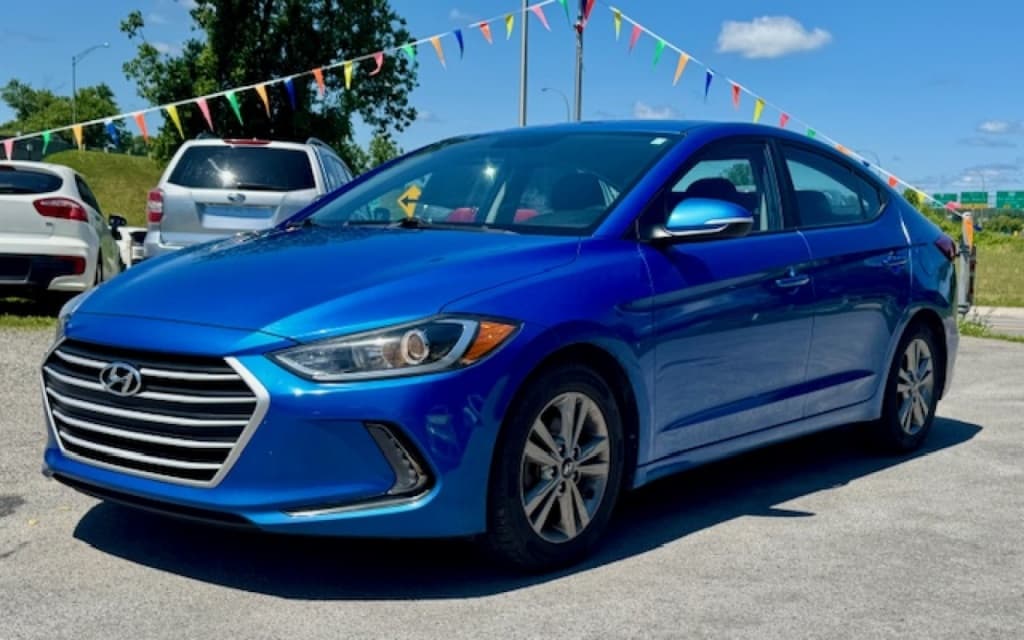 2018 Hyundai Elantra GL thumbnail 2