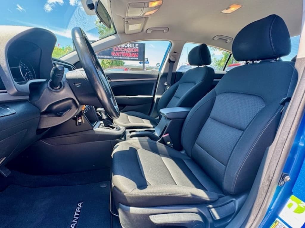 2018 Hyundai Elantra GL thumbnail 11