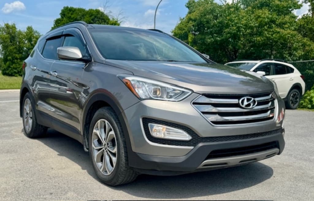 2015 Hyundai Santa Fe Sport SE thumbnail 3