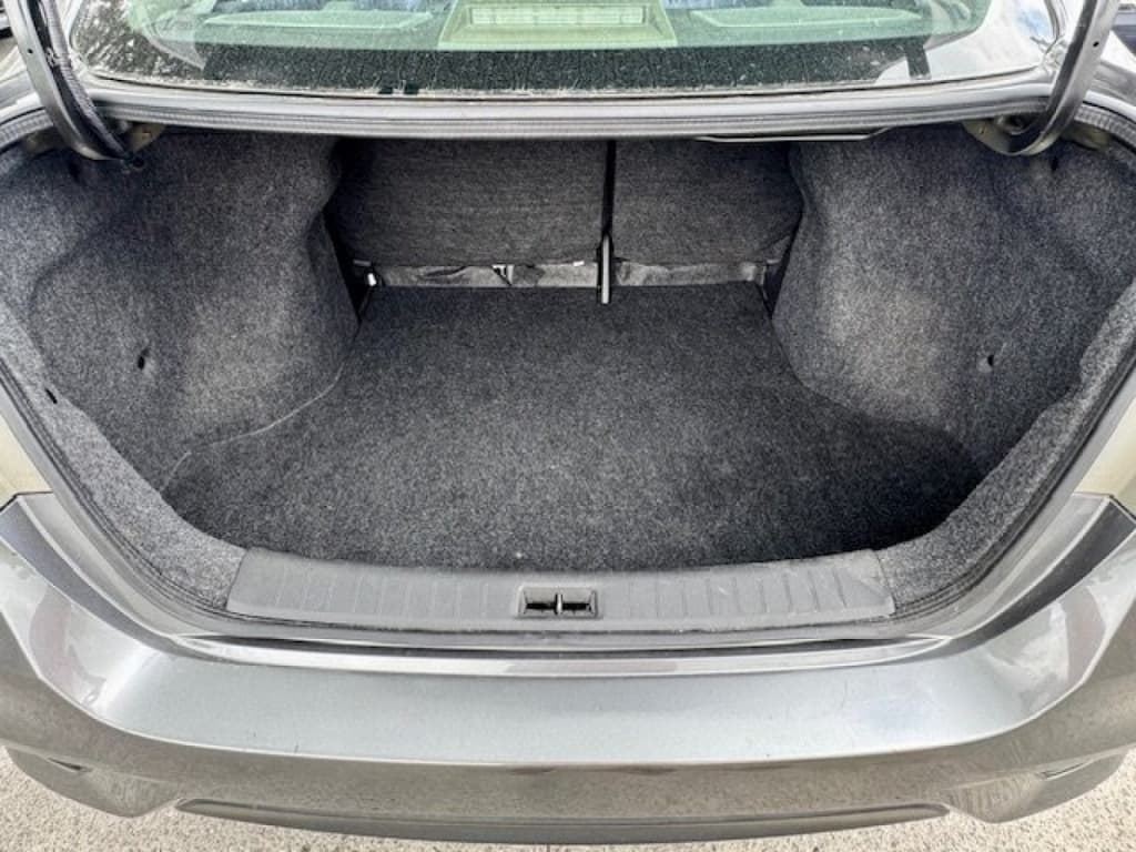 2016 Nissan Sentra SV/S/SR/SL thumbnail 11