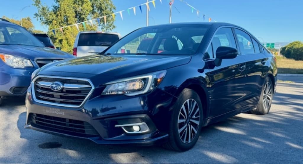 2018 Subaru Legacy Touring thumbnail 3