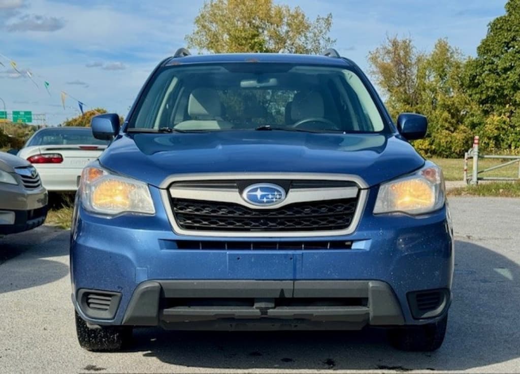 2016 Subaru Forester i thumbnail 2