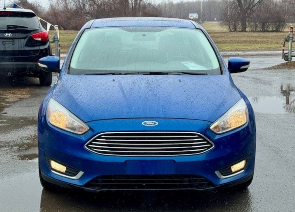 2018 Ford Focus Titane thumbnail 2