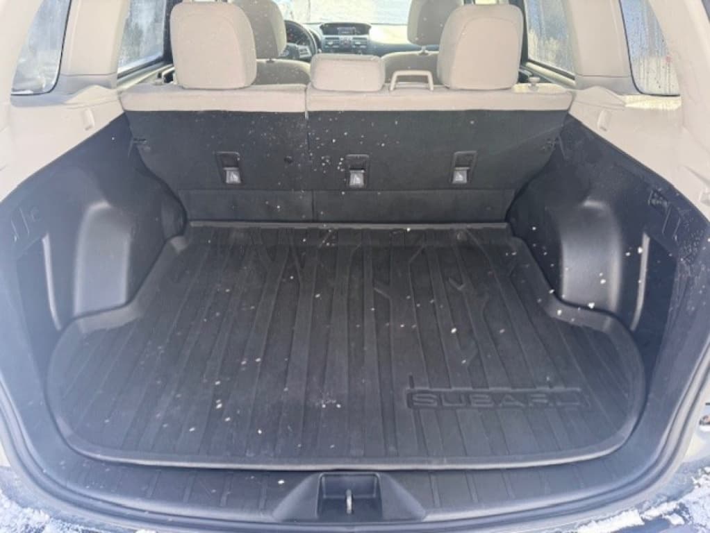 2014 Subaru Forester i thumbnail 5