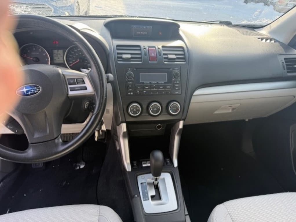2014 Subaru Forester i thumbnail 8