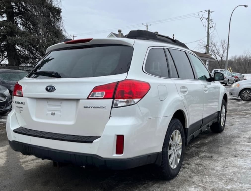 2013 Subaru Outback Touring 2.5i thumbnail 4