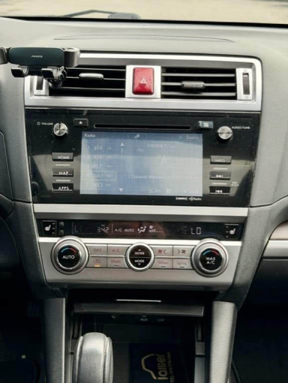 2017 Subaru Outback 2.5i Limited thumbnail 12