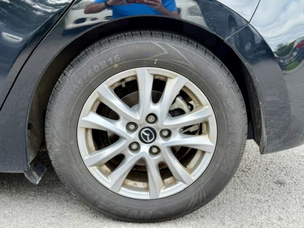 2018 Mazda Mazda3 Sport GS thumbnail 7