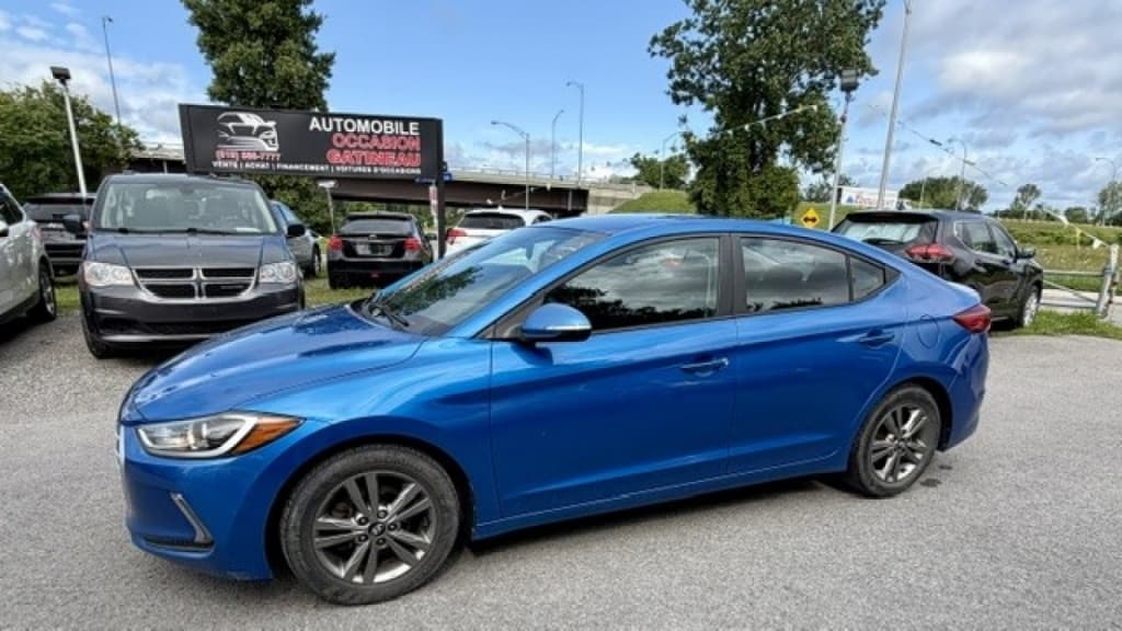2017 Hyundai Elantra GL - Photo 1