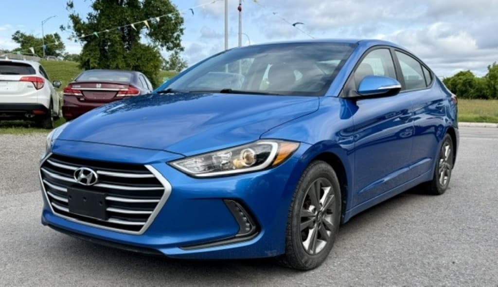 2017 Hyundai Elantra GL thumbnail 2