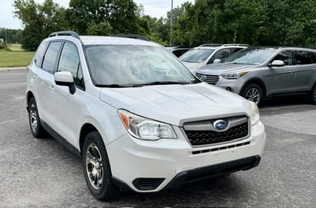 2014 Subaru Forester i thumbnail 6