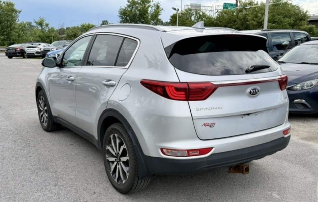 2017 KIA Sportage EX thumbnail 4