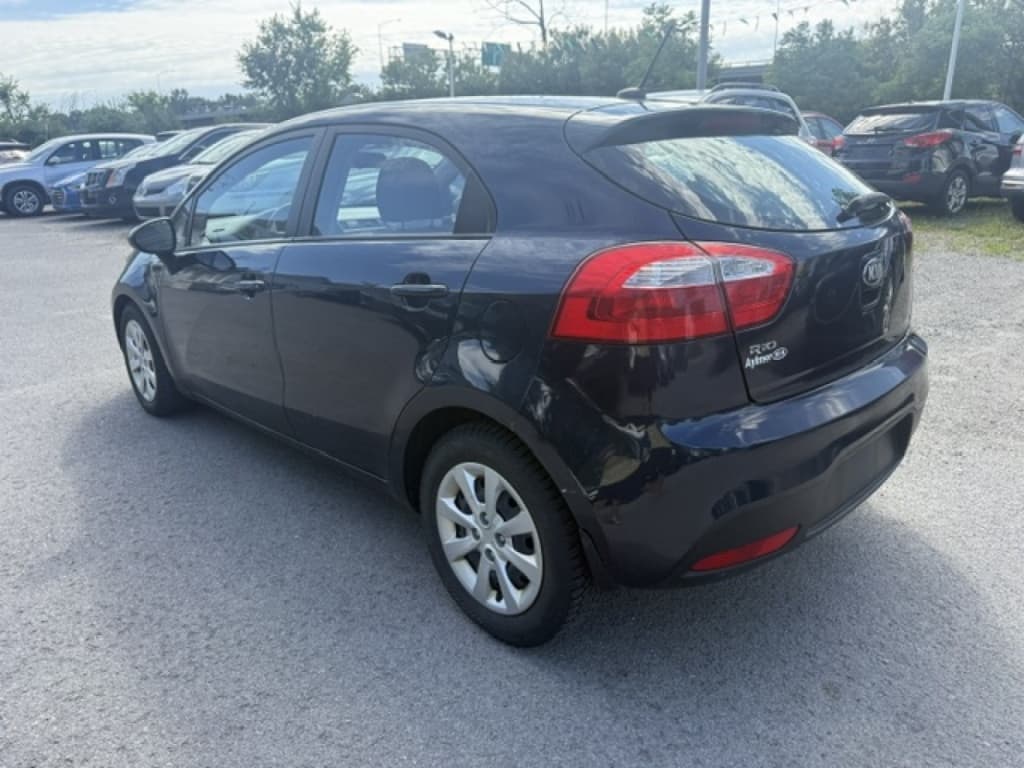 2013 KIA Rio thumbnail 4