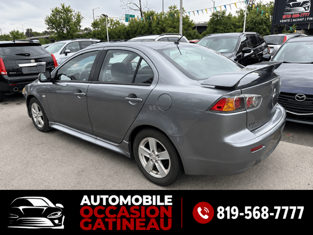 2014 Mitsubishi Lancer SE thumbnail 4