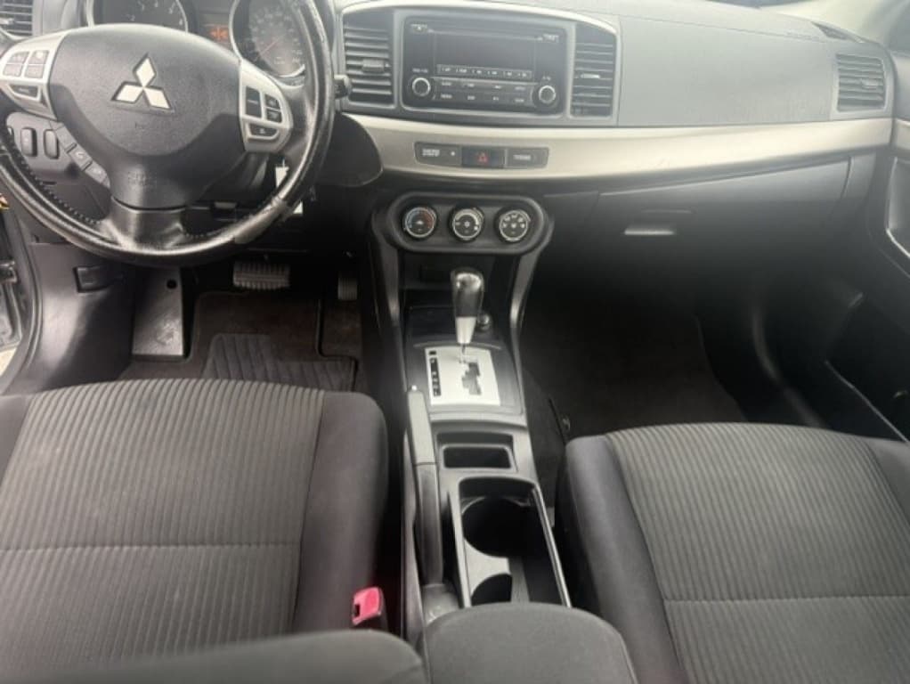 2014 Mitsubishi Lancer SE thumbnail 7