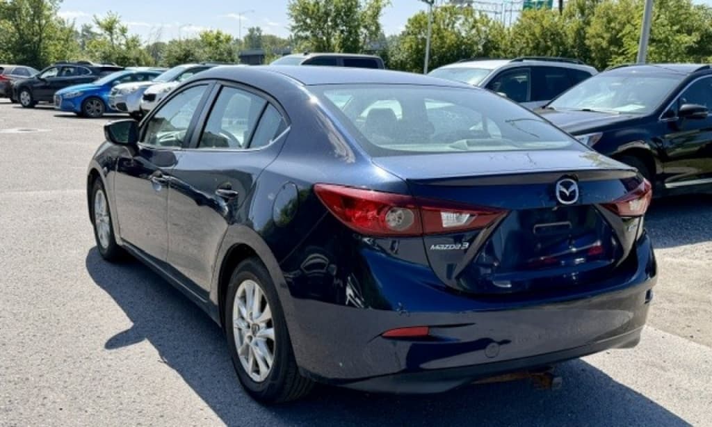 2015 Mazda Mazda3 GS thumbnail 4