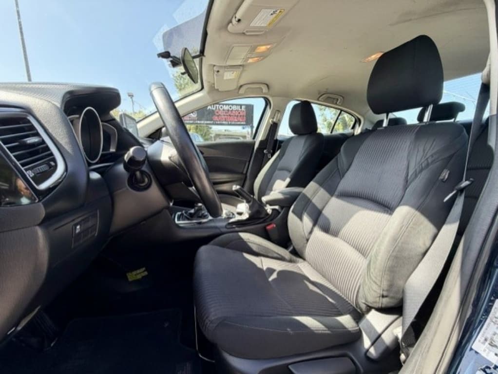 2015 Mazda Mazda3 GS thumbnail 8