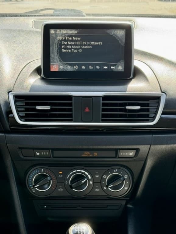 2015 Mazda Mazda3 GS thumbnail 10