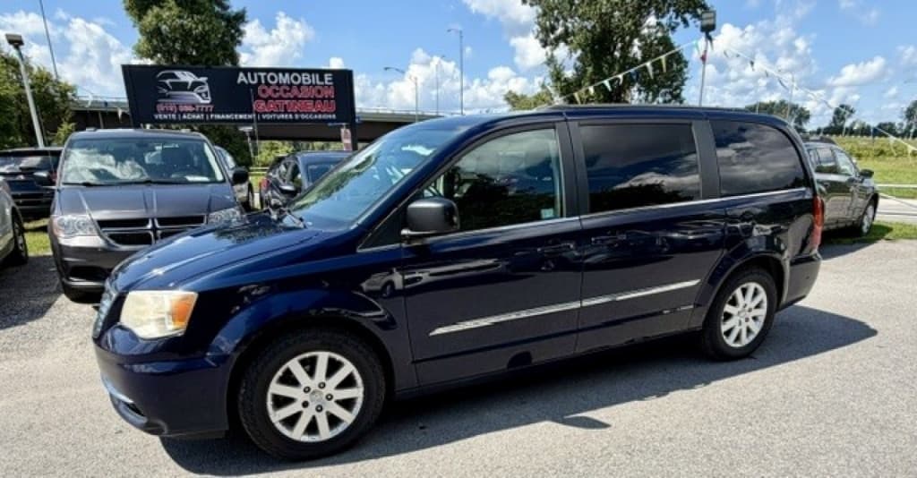 2014 Chrysler Town & Country